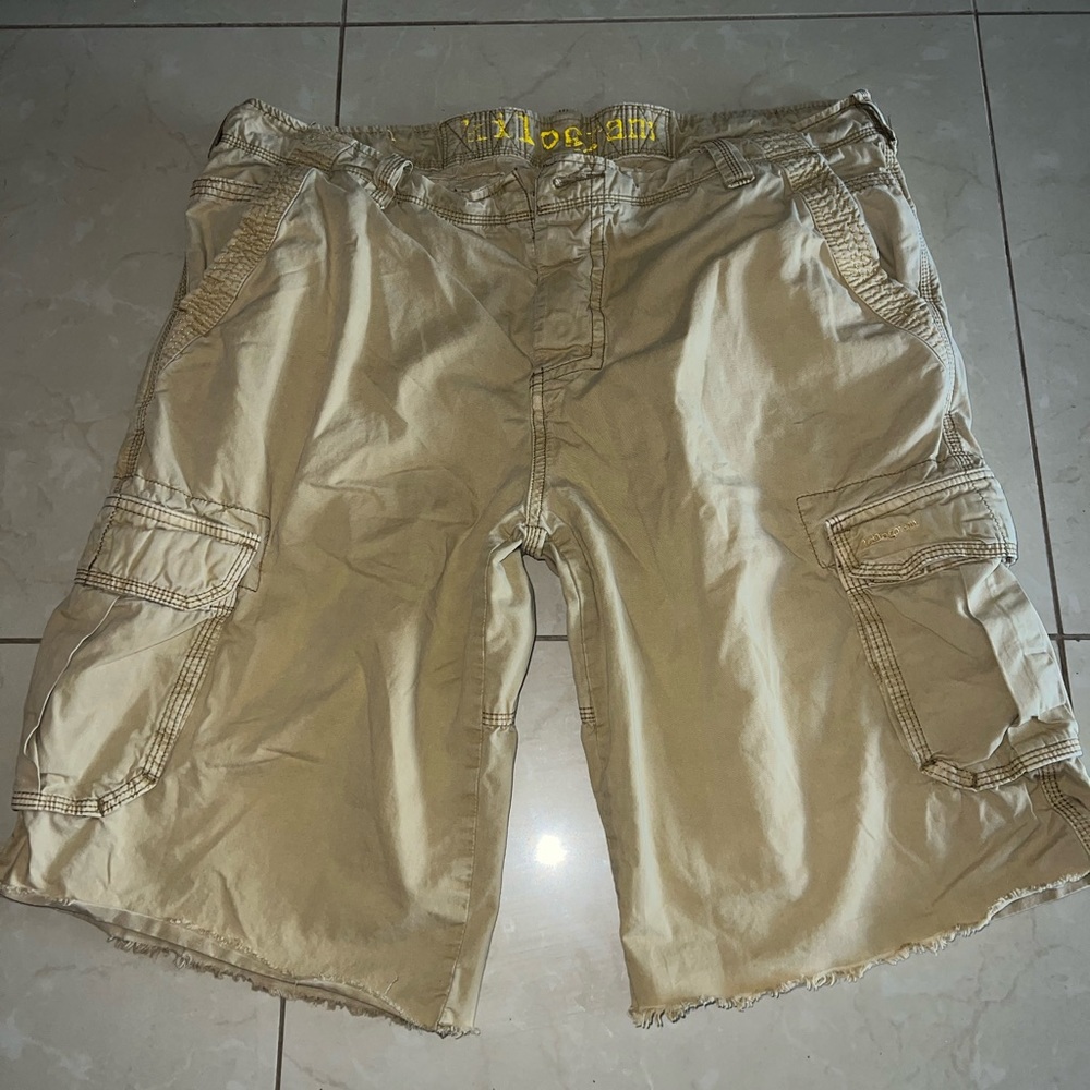 Kilogram shorts